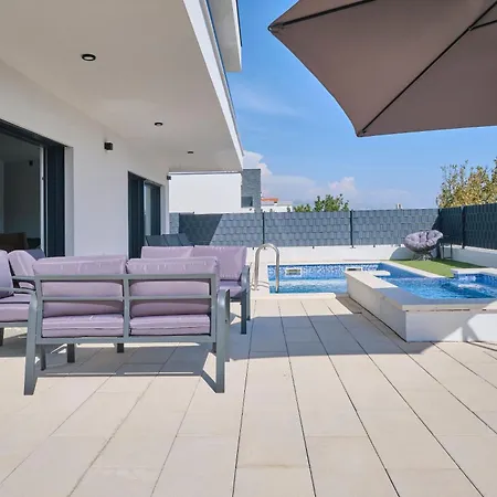 Holiday home Adria Traum Kastela